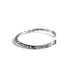 May club -【Chooke】TWIST CROSS ARROW(NARROW)