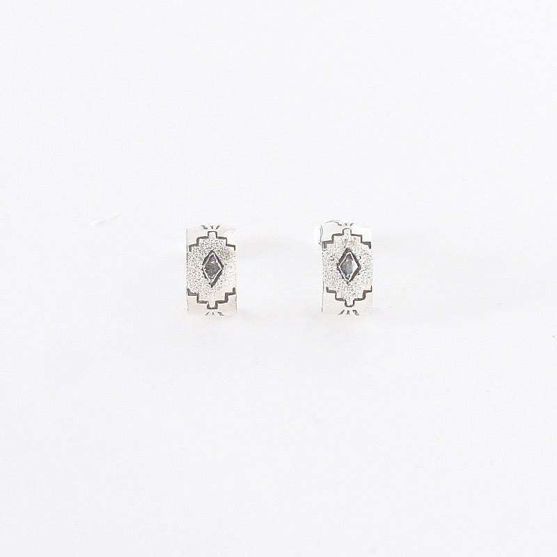 NAVAJO PATTEREN HOOP EARRINGS - TYPE B - May club