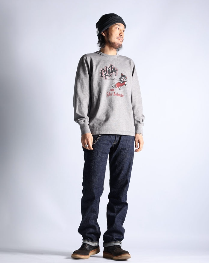 "LEAVE A TRACK" LONG SLEEVES TEE - BLACK