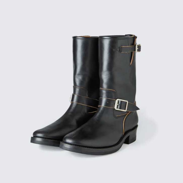 AB-01HB-CL HORSEBUTT ENGINEER BOOTS NARROW (BLACK TEA CORE)