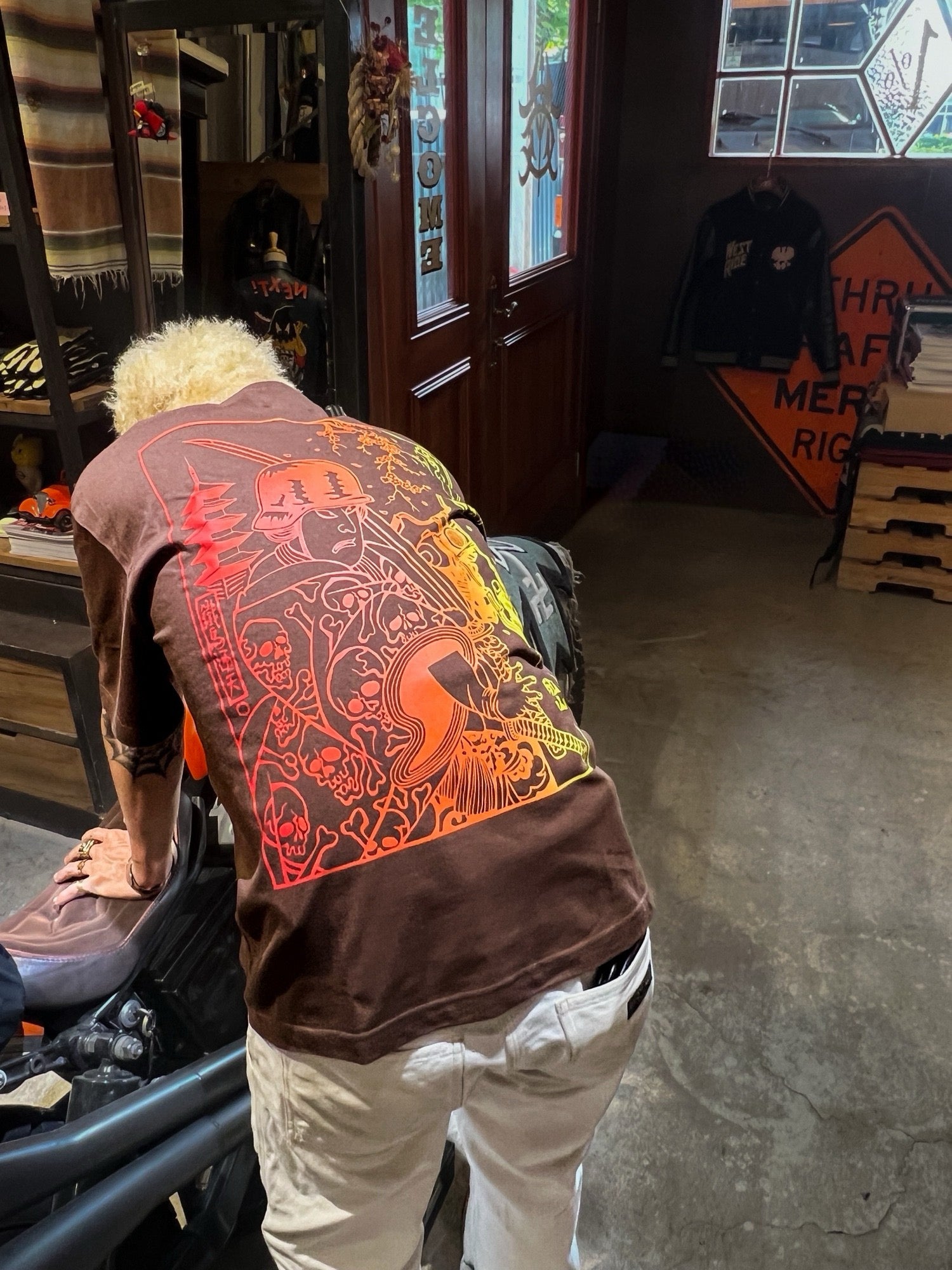 SAMURAI BIKER TEE - BROWN