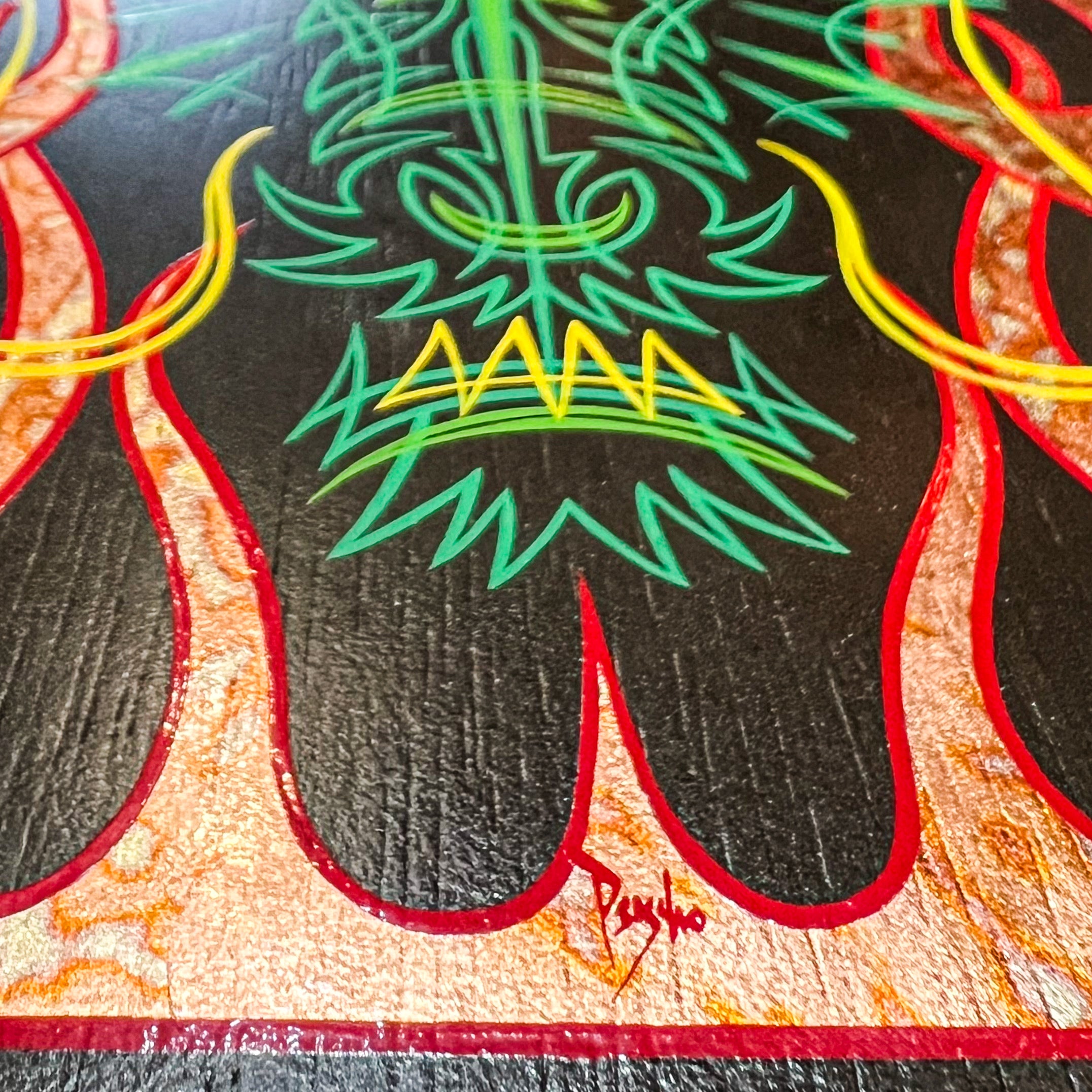 Psycho-Grafix Pinstripe Art Pieces : Dragon