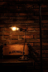 TABLE LIGHT