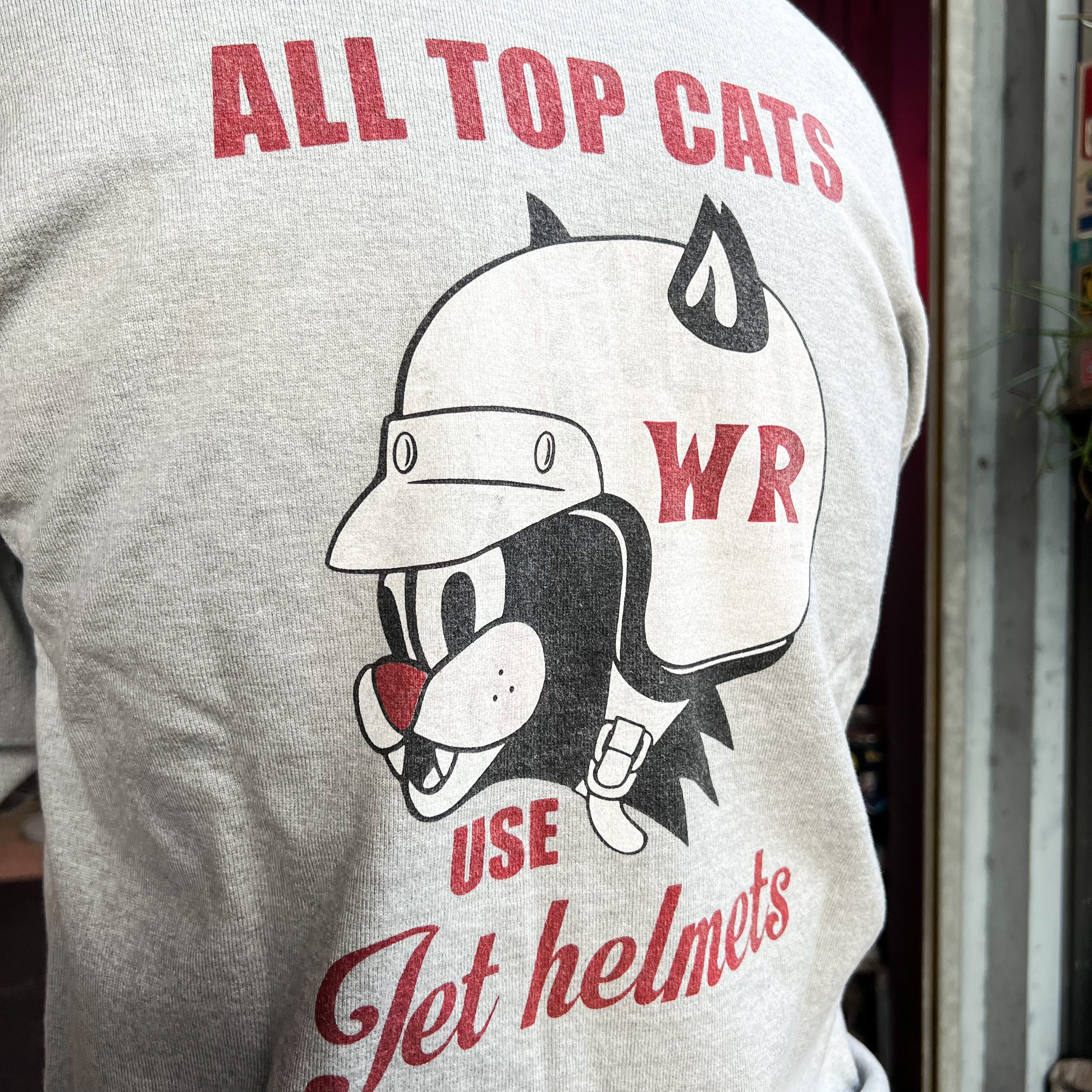 "LEAVE A TRACK" LONG SLEEVES TEE - BLACK