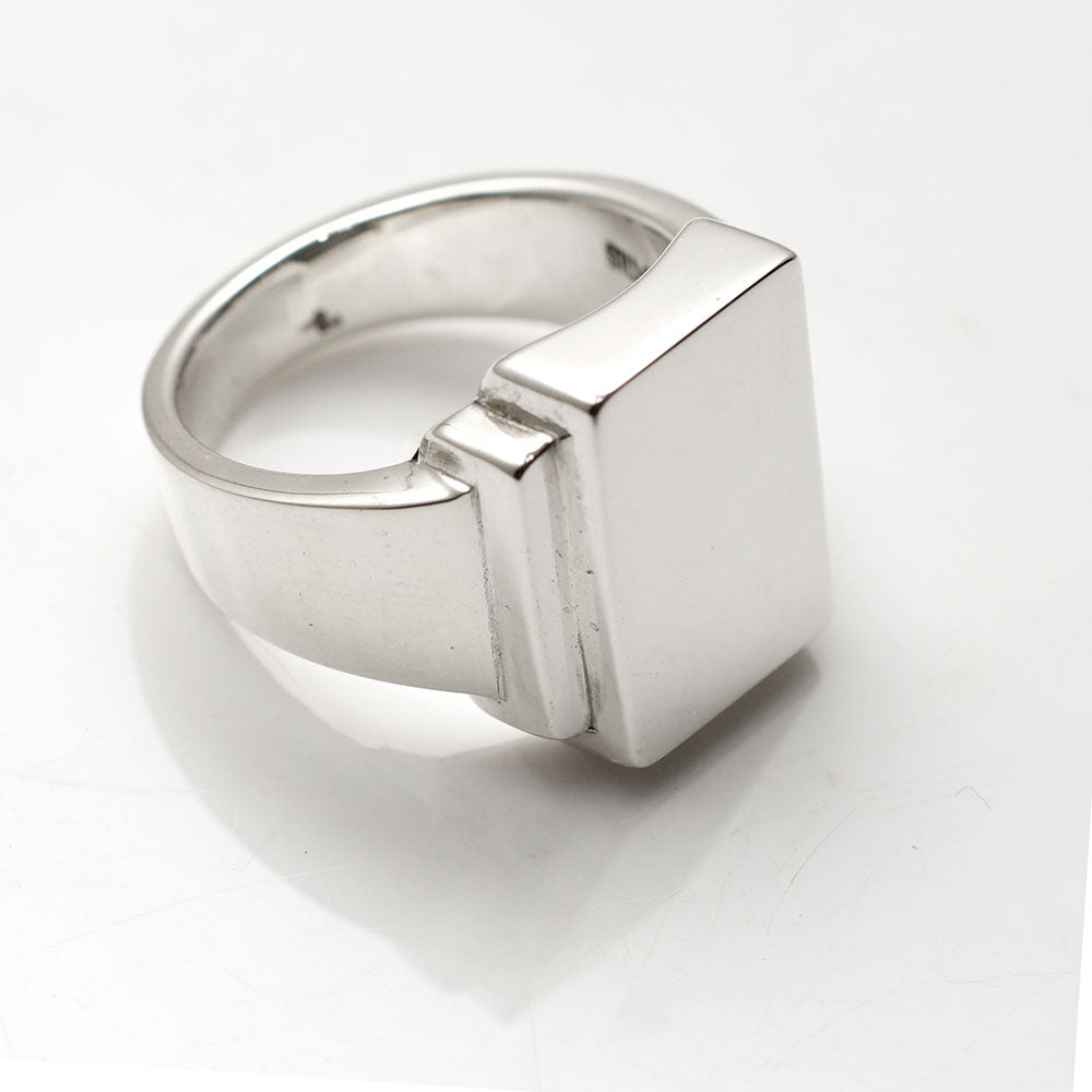 SQUARE RING