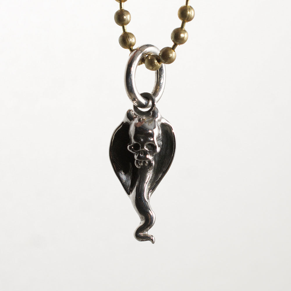 BLEAH SKULL Pendant Top