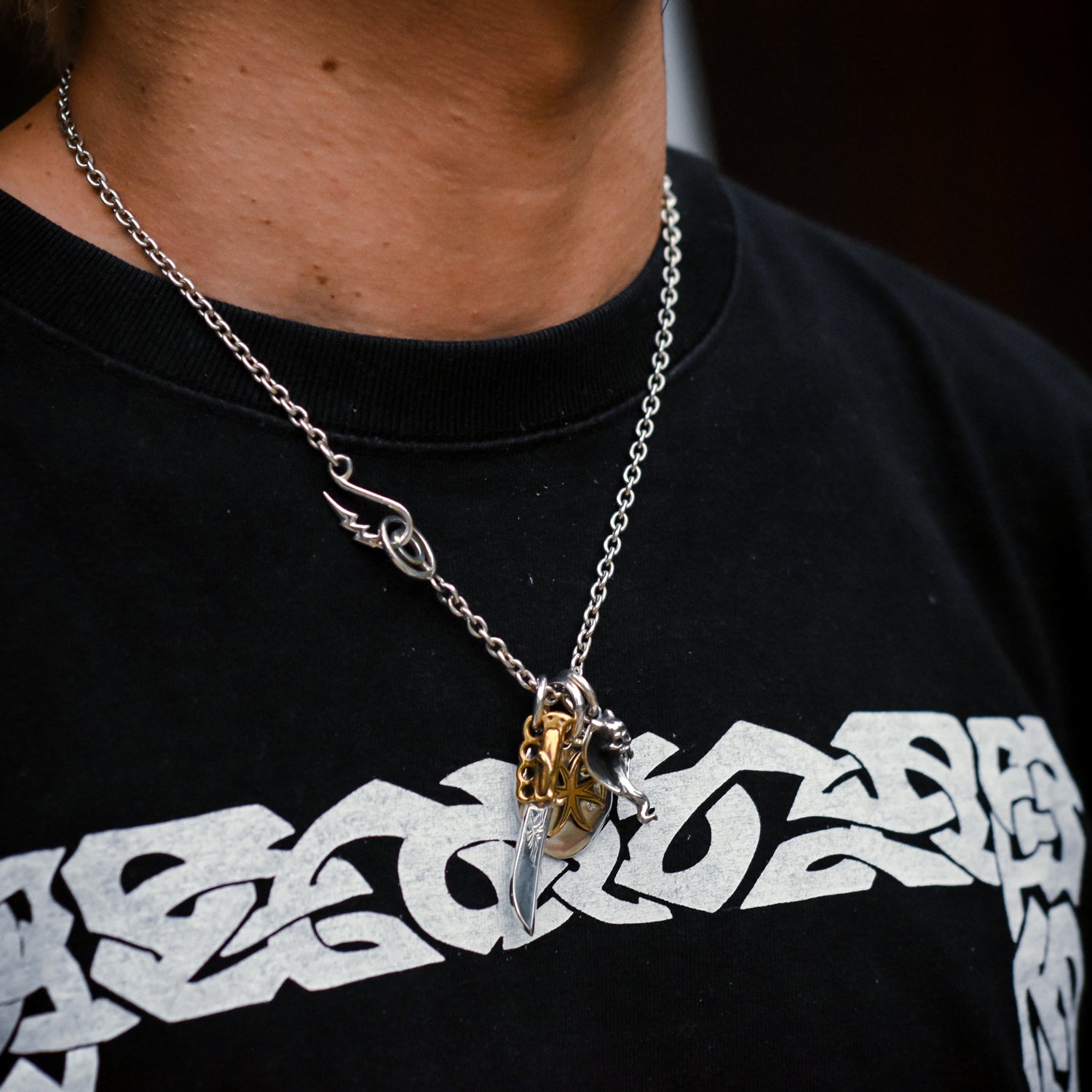 BLEAH SKULL Pendant Top