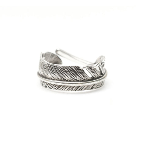 SHARP COIN FEATHER RING