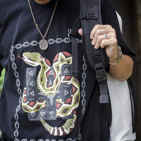 "RATTLE SNAKE" TEE - BLACK