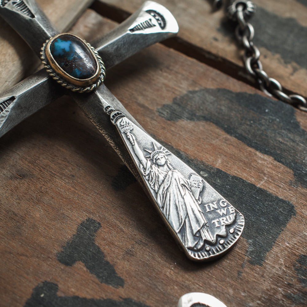 MAY CLUB x CHOOKE MORGAN CROSS - 22K – May club