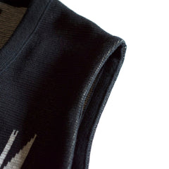 NGT NATIVE VEST - BLACK - May club