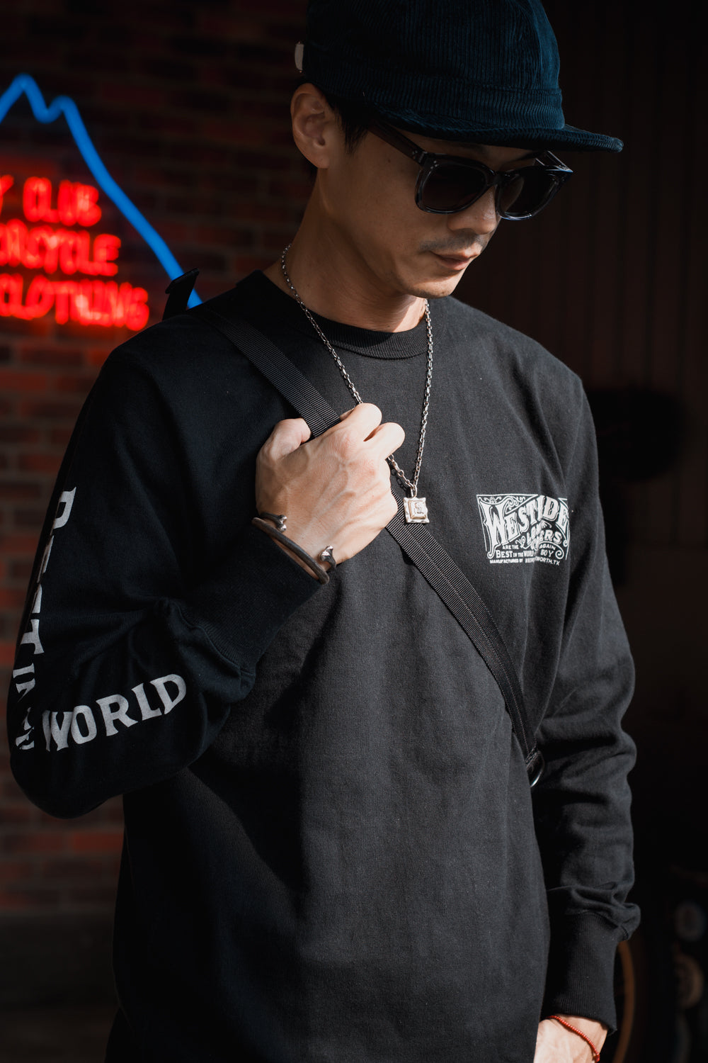 "LONG RIDERS" LONG SLEEVES TEE - BLACK