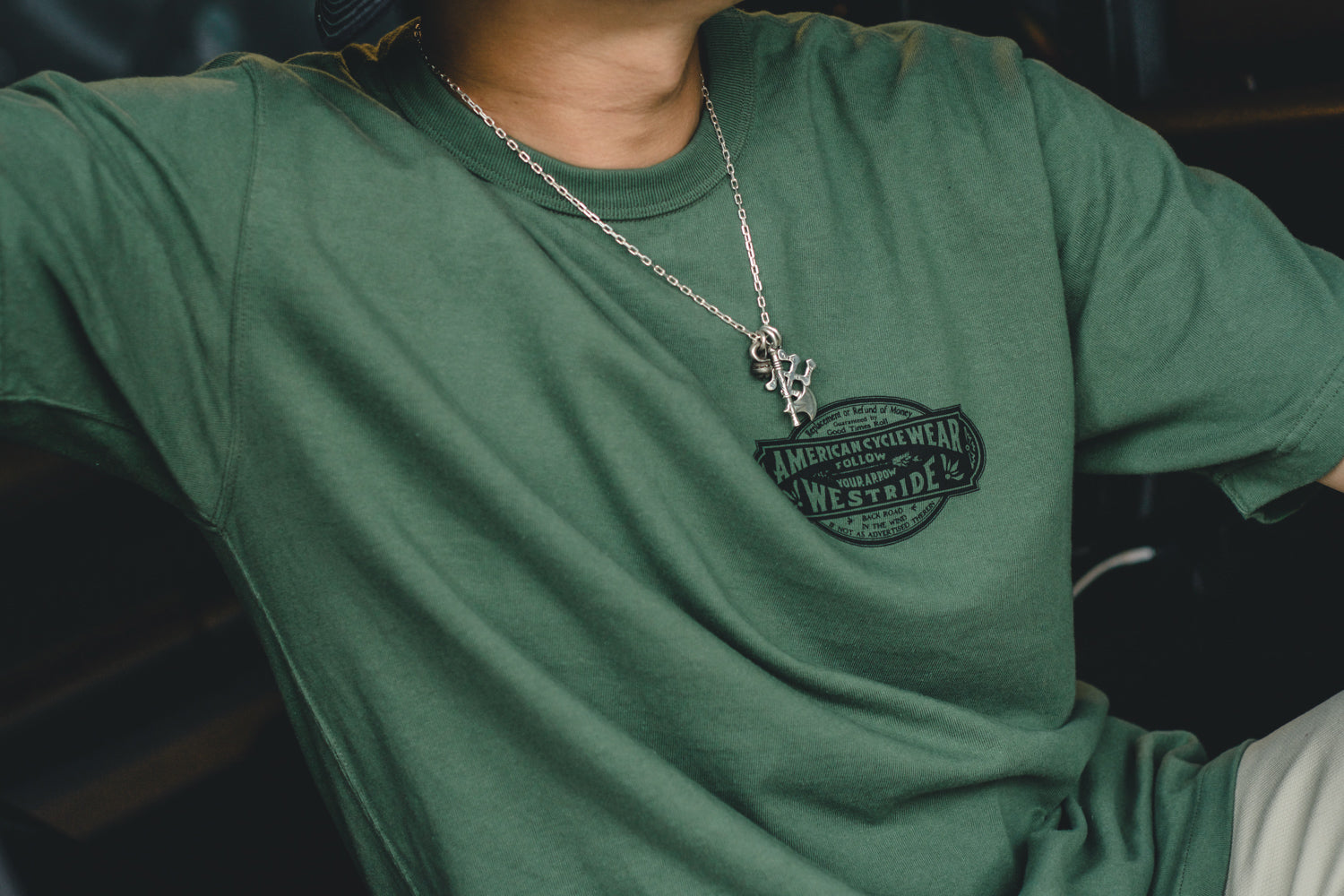 "FOLLOW YOUR ARROW" TEE - SMOKY GREEN - May club