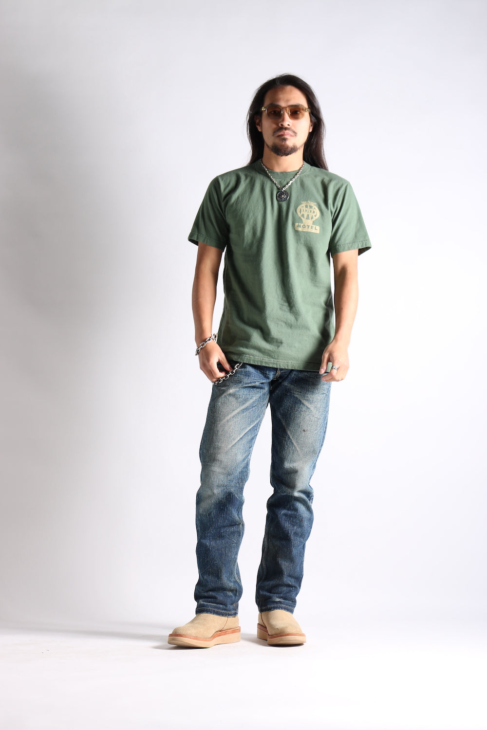 "ROAD SIGN" TEE - SMOKY GREEN - May club