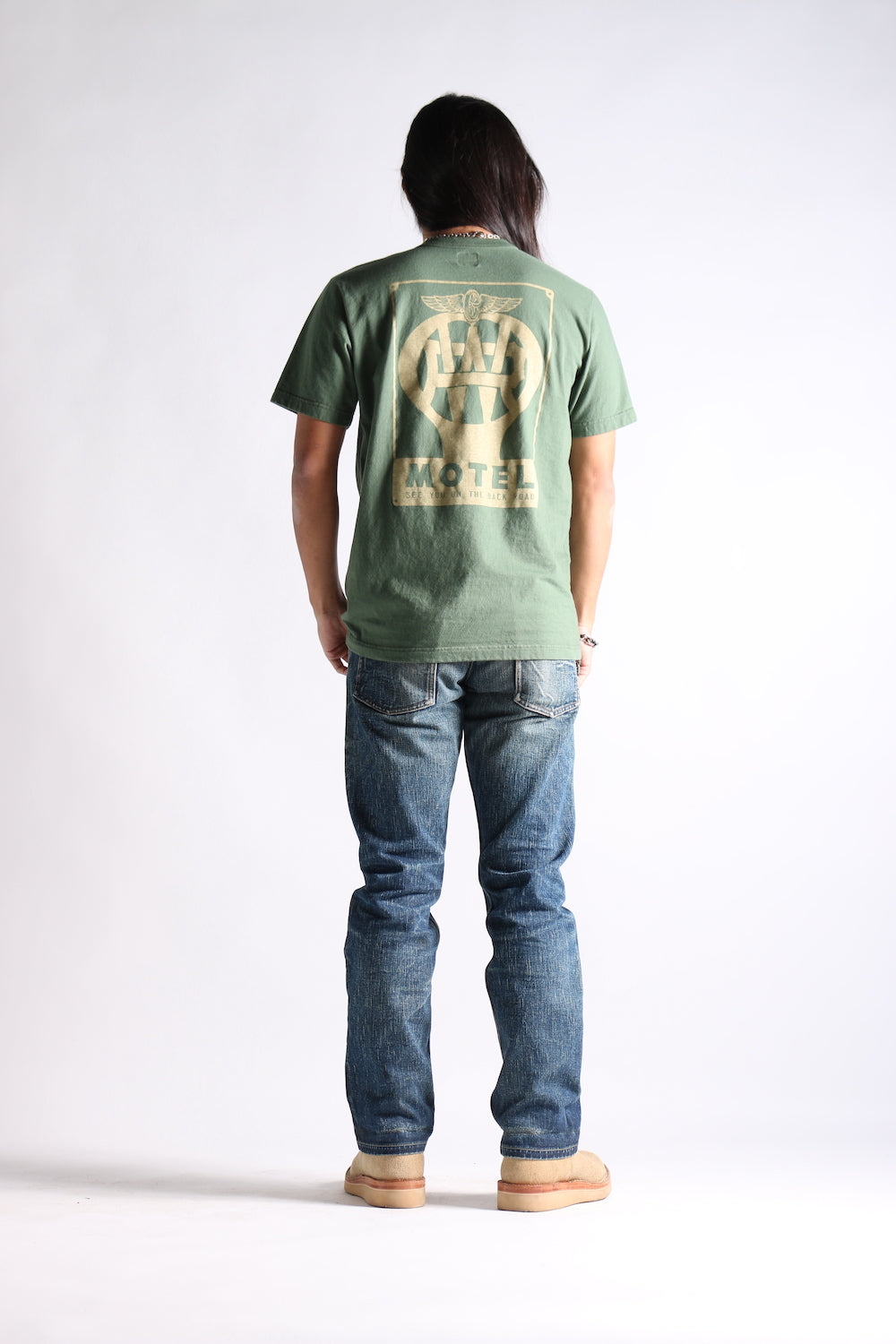 "ROAD SIGN" TEE - SMOKY GREEN - May club