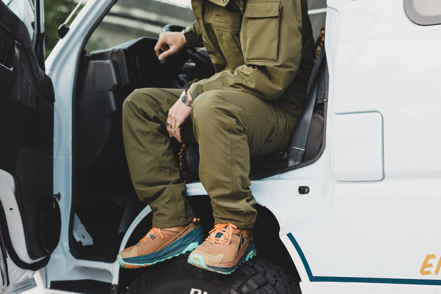 SUPPLEX PAN-AM RAIN PANTS - OLIVE - May club