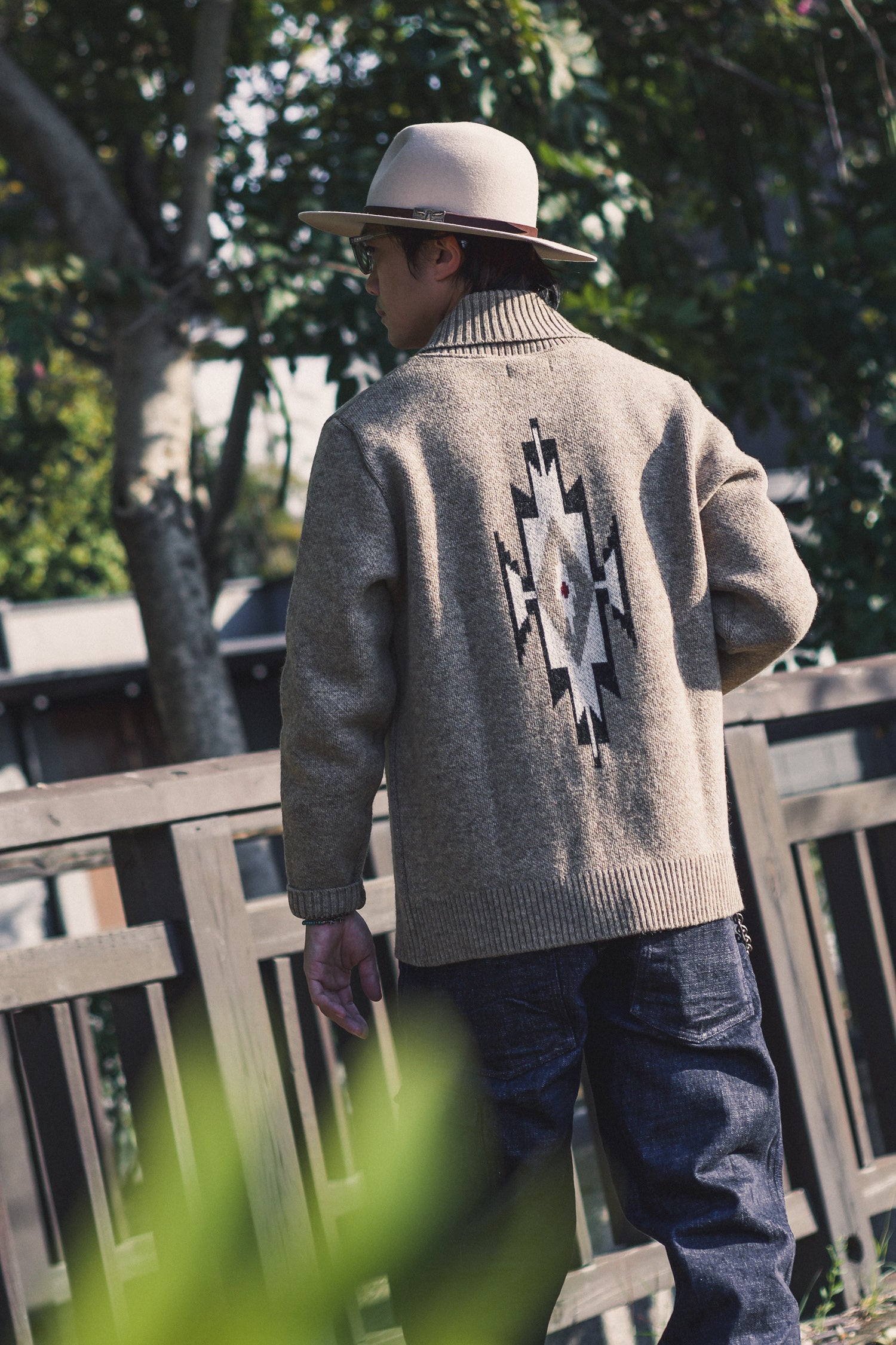 NATIVE SHETLAND SWEATER - BEIGE – May club