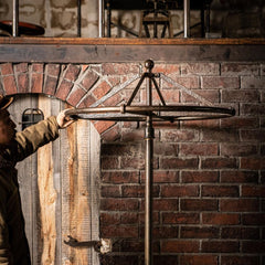 May club -【BLACKSMITH Co.】CIRCLE RACK