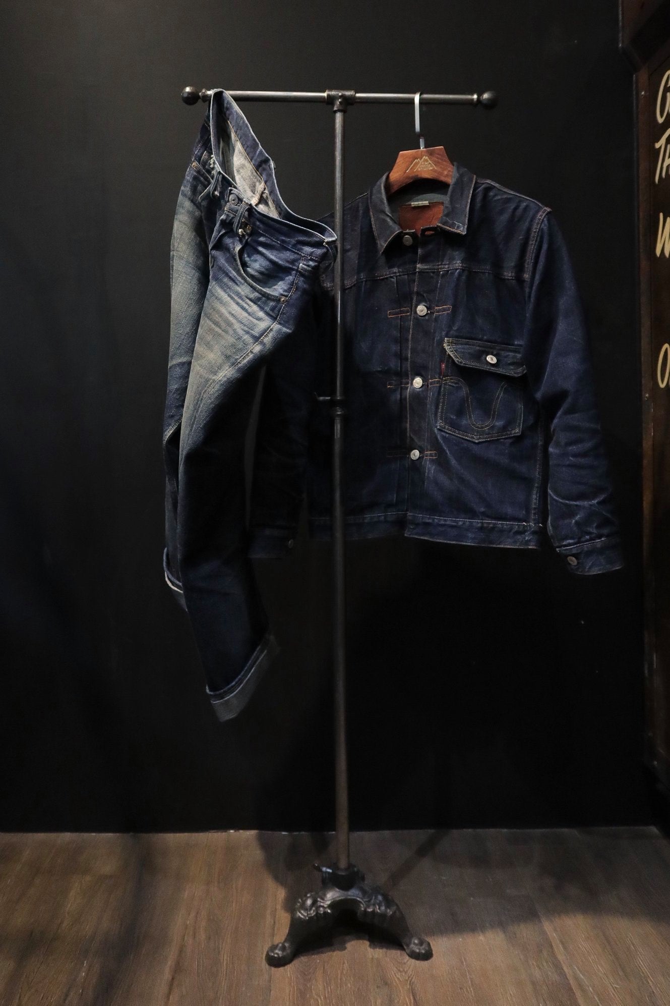 T Bar Rack – May club