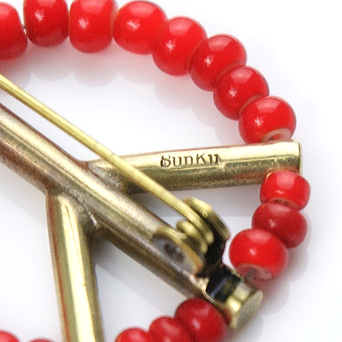 May club -【SunKu】Beads Peace Pins
