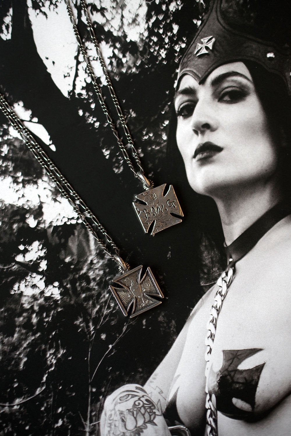 EAGLE IRONCROSS NECKLACE by CHOOKE - May club