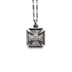 May club -【B.W.G JAPAN】B.W.G x CHOOKE EAGLE IRONCROSS NECKLACE