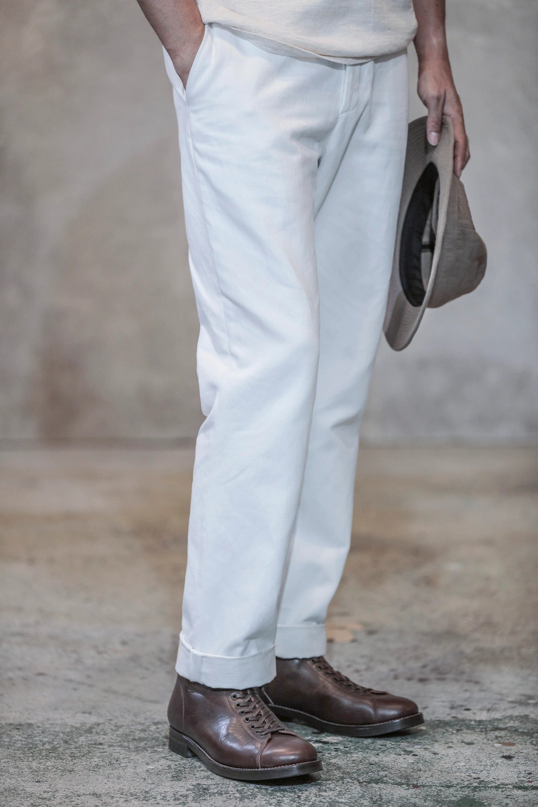 ACV-TR01CL HEAVY LINEN TROUSERS - WHITE - May club