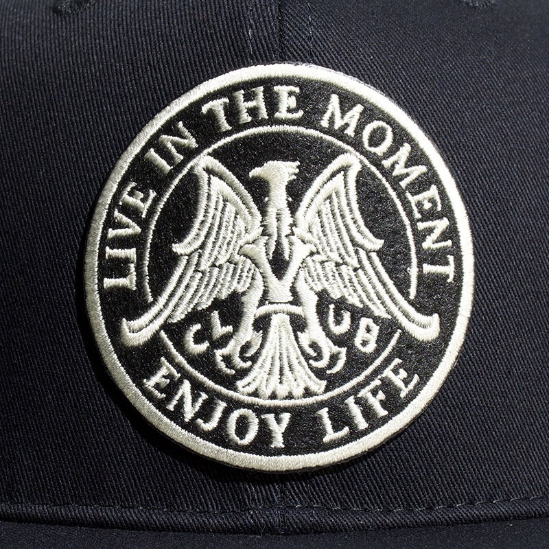 May club -【May club】LIVE IN THE MOMENT TRUCKER CAP - BLACK